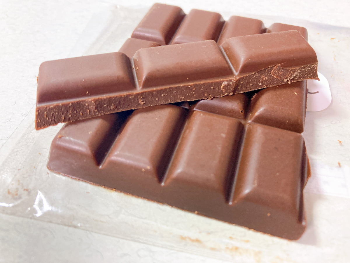 完全食チョコレートandew（アンジュ）の断面写真